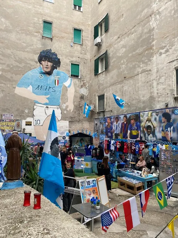 Geman Flat - 1 Min Maradona Mural Naples Holiday home